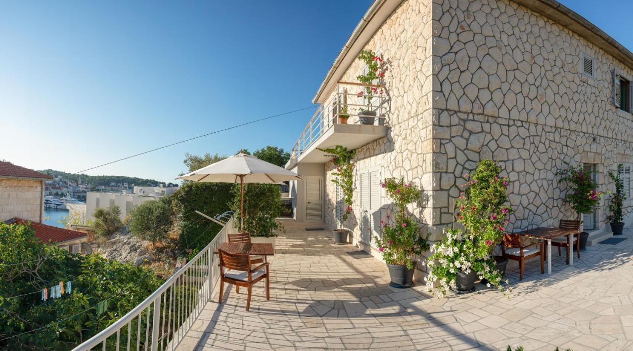 Apartments Olive Tree Hvar Town Extérieur photo