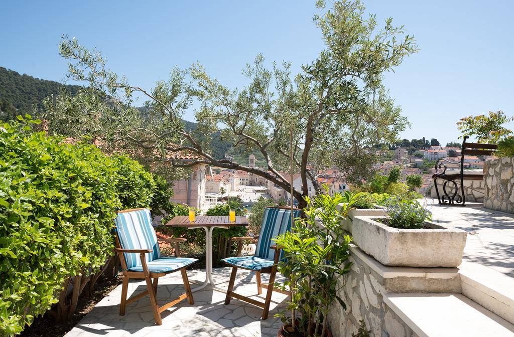 Apartments Olive Tree Hvar Town Extérieur photo